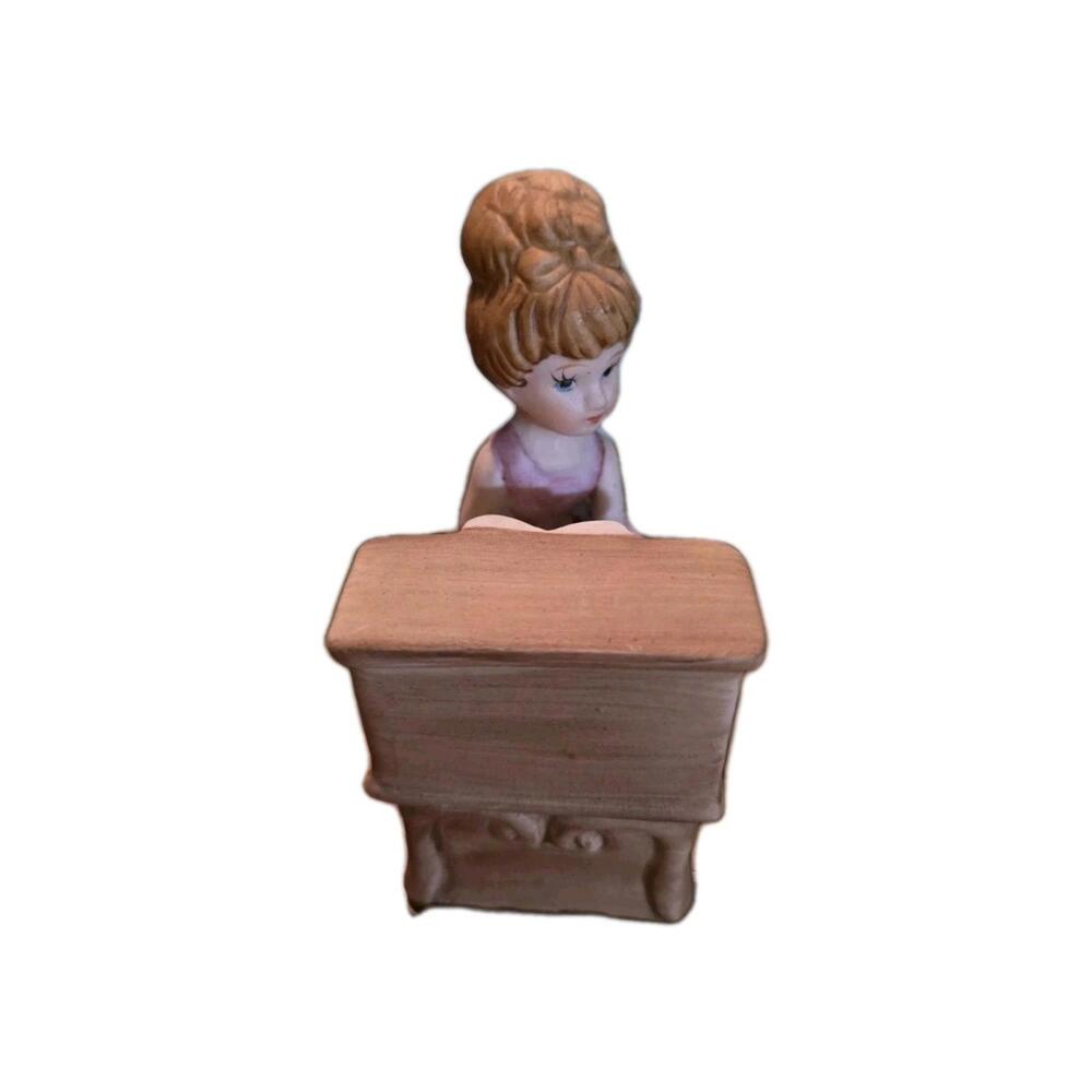 Vintage Porcelain Woman Playing The Paino